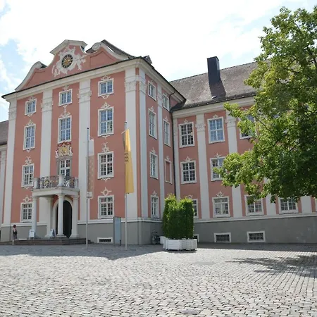 Lakewinds Appartement